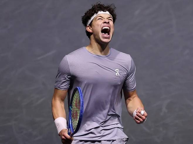 상위 8명이 출전하는 ATP 파이널스 출전권을 확정한 벤 쉘튼.