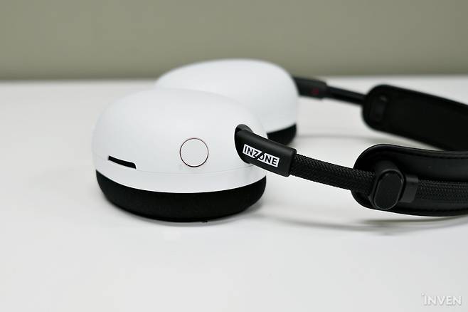 ▲ 회전 또한 매끄럽고 자연스럽게 된다