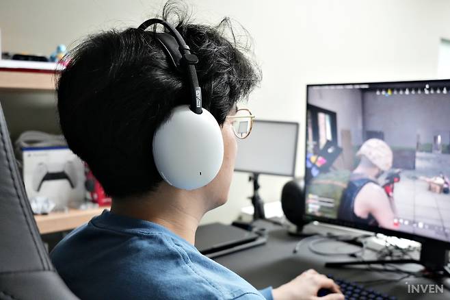 ▲ FPS 장르에 특화된 제품이니, '배틀그라운드'를 즐겨봤다