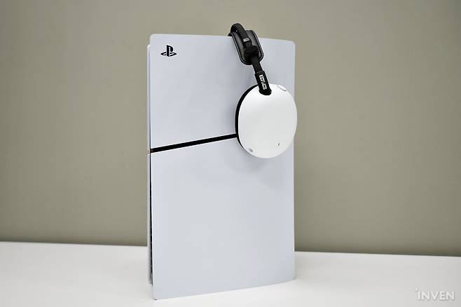 ▲ 확실히 플스와 같이 있으니 더 예뻐 보인다