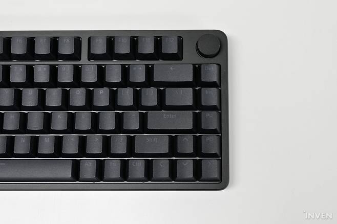 ▲ 텐키리스도 꺼려 하는 사람이 있던데.. 키 배열에 호불호가 존재하겠다