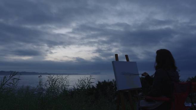 ‘해돋이 일기’ 작업 중인 작가. (작가 SNS)