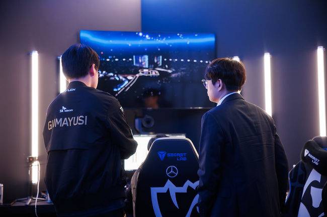 라이엇게임즈 플리커.