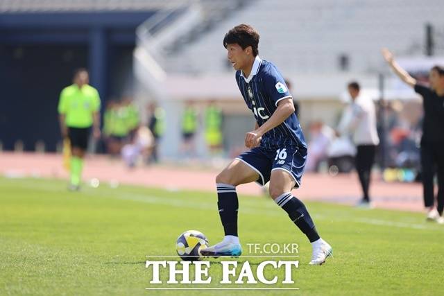 믿음직한 서울이랜드의 슈퍼서브 변경준.