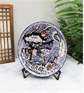 이재명 대통령이 시진핑 중국 국가주석에게 선물한 나전칠기 자개원형쟁반. 대통령실 제공