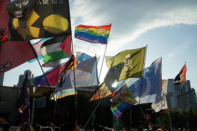 9월20일 대구퀴어문화축제에 나온 깃발들. ⓒ뉴스민 제공