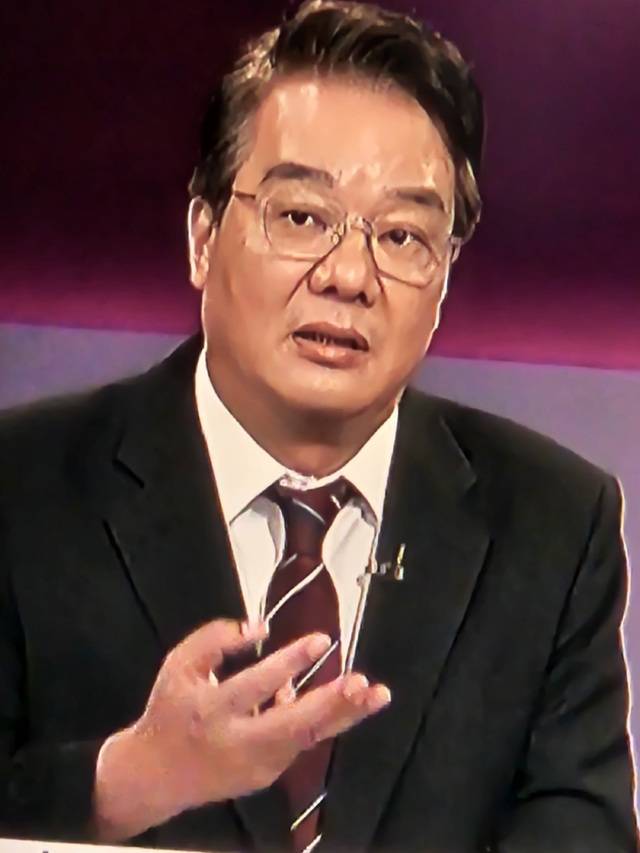 송국건 시사평론가