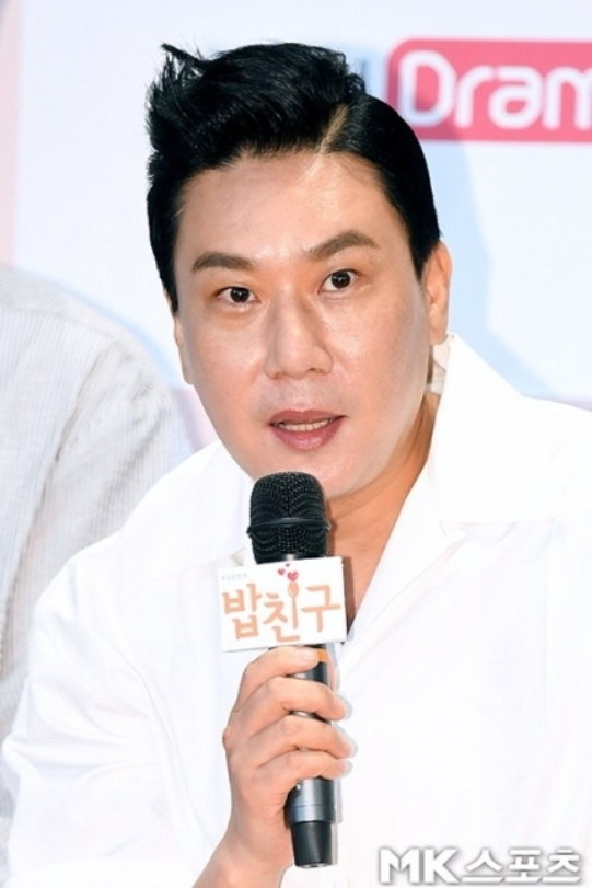 방송인 이상민이 새 출발의 깃발을 올렸다. 69억 원의 빚을 모두 청산한 그는 결혼 6개월 만에 ‘아이돌 제작자’로 돌아온다. 사진=DM