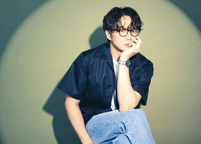 가수 성시경이 10년 이상 동행한 매니저에게 금전 피해를 당했다는 사실이 알려진 가운데 직접 입을 열었다. 성시경 SNS