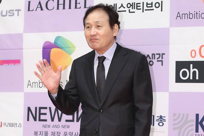 배우 박중훈이 혈액암 투병 중인 배우 안성기의 근황을 전했다. /사진=뉴스1