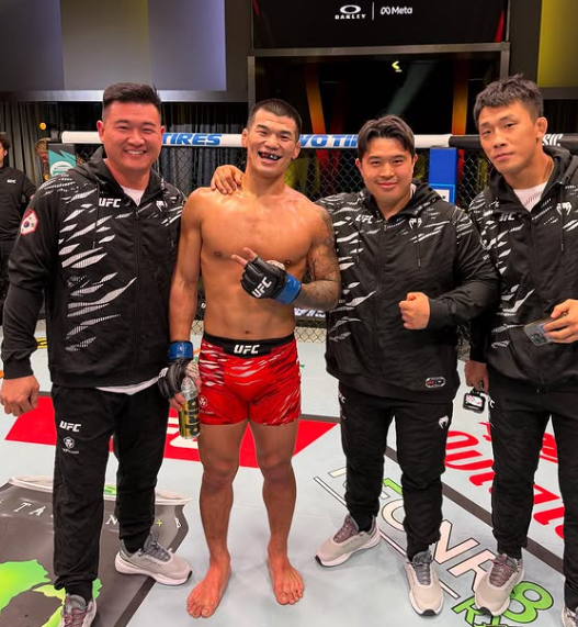 [사진] 고석현 개인 소셜 미디어