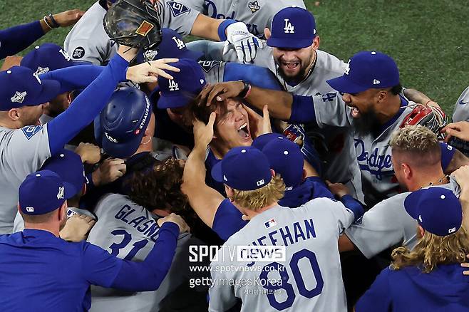 ▲ 2000년 뉴욕 양키스 이후 처음으로 월드시리즈 2연패를 달성한 팀으로 우뚝 선 LA 다저스