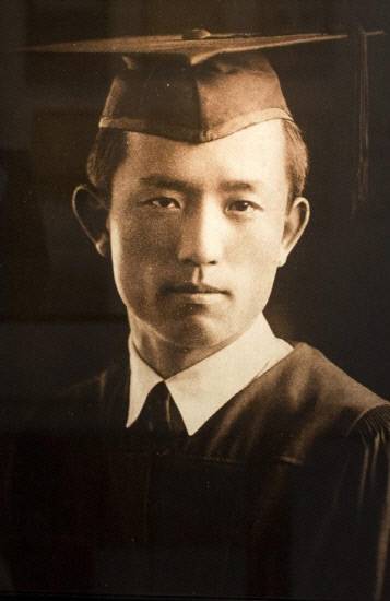 윤동주 시인