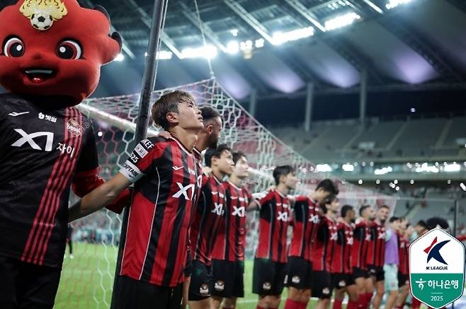 FC 서울 선수들. 사진=한국프로축구연맹