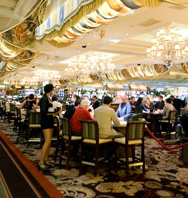 미국 라스베이거스 벨라지오 호텔 카지노 내부 모습. 강원랜드 제공