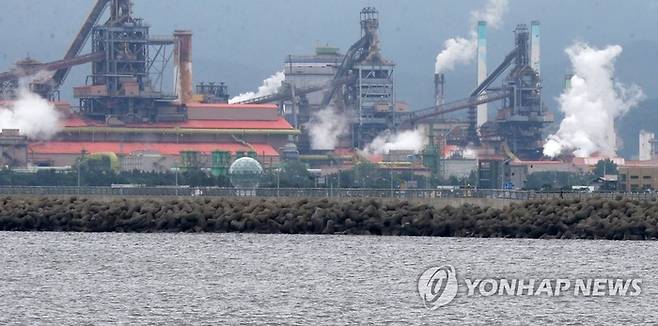 포항제철소 전경(사진출처-연합뉴스)