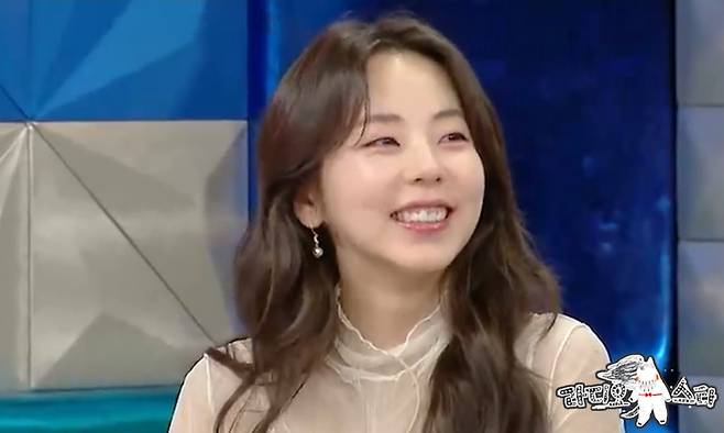 원더걸스 출신 안소희의 5일 MBC 예능 ‘라디오스타’ 출연 한 장면. 사진 MBC