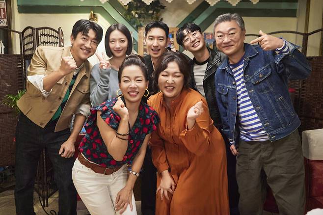 ‘자매다방’ 모범택시3 5인방 (사진=쿠팡플레이)