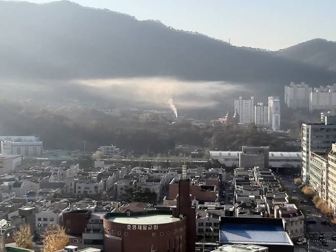 불법 소각으로 발생한 연기.[네이버 블로그 갈무리]
