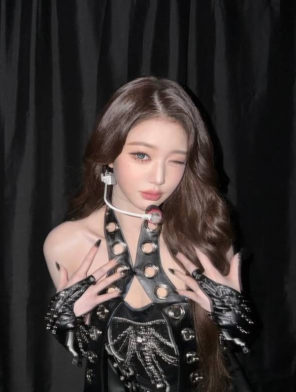 장원영 소셜 미디어