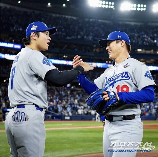 슈퍼스타 오타니와 슈퍼에이스 야마모토. 사진출처=LA 다저스 SNS