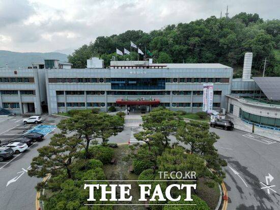 경기 동두천시청사 전경. /동두천시