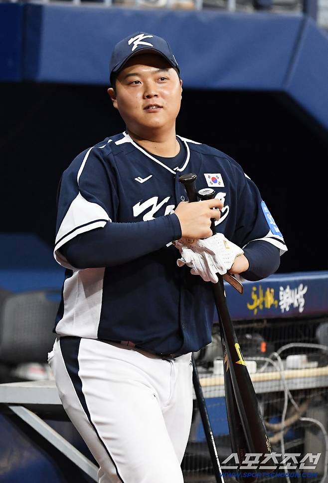 대한민국 야구대표팀이 5일 고척스카이돔에서 훈련을 가졌다. 한동희가 타격 훈련을 하고 있다. 고척=박재만 기자 pjm@sportschosun.com/2025.11.05/