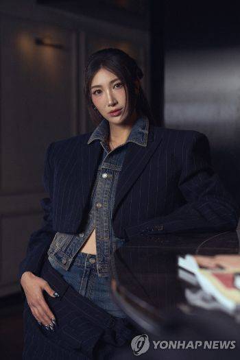 작곡가 겸 가수 이재(EJAE). 연합뉴스