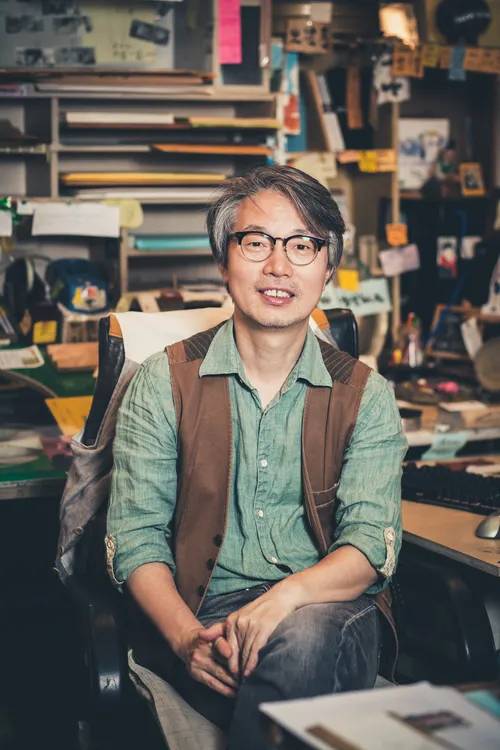 Ahn Jae-huun (Meditation With a Pencil)