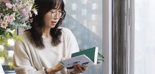 [서울=뉴시스] 작가 최은미. (사진=마음산책 제공) 2025.11.08. photo@newsis.com *재판매 및 DB 금지