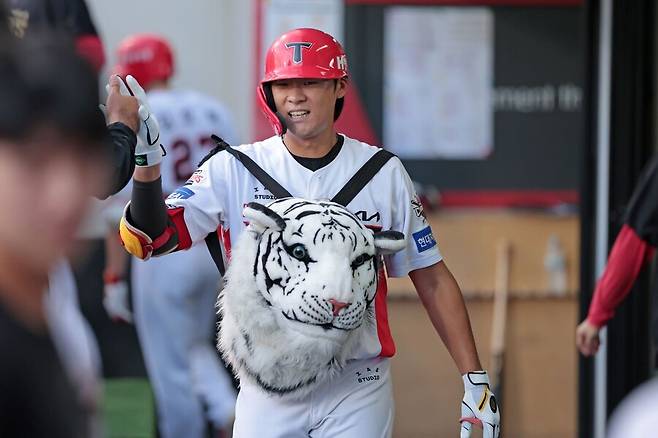 ▲ 올해 많은 경험을 쌓은 김규성은 여기서 만족하지 않고 주전 경쟁에 도전장을 내민다는 각오다 ⓒKIA타이거즈