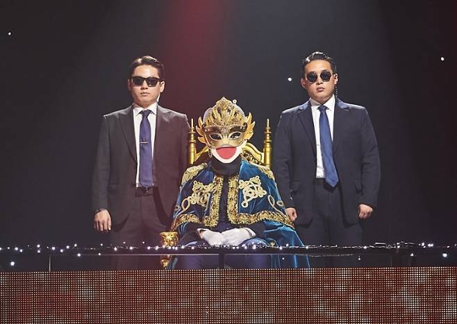 '복면가왕' 백발백중 명사수의 정체는 누구? 신스틸러 배우 박준면의 파워풀한 보컬