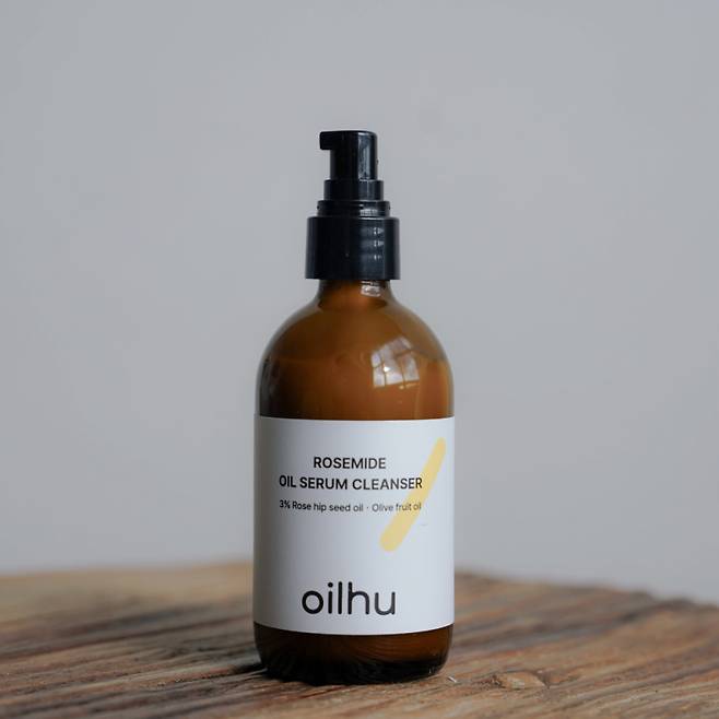 오일후 로즈마이드 오일 세럼 클렌저. 오일후 제공