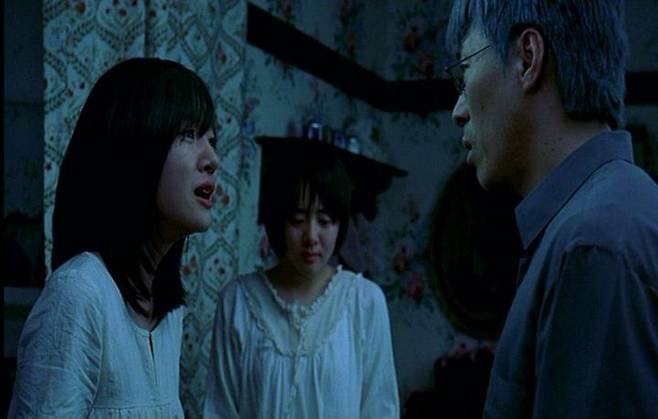 영화 ‘장화, 홍련’ (사진 : (주)바른손이앤에이 제공)