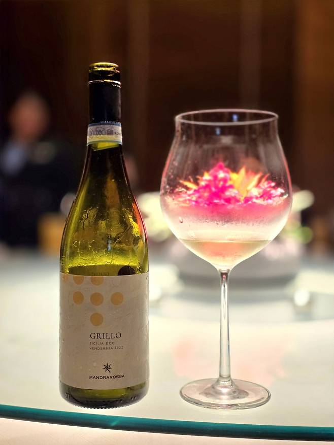 레드 렌턴 시칠리아 그릴로 품종 화이트 와인 만드라로사.