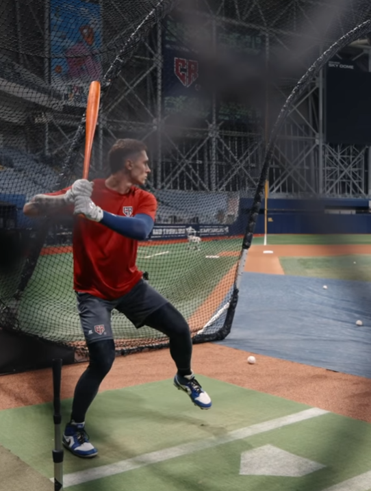 ▲ 고척돔에서 타격 훈련을 하는 마렉 흘룹.