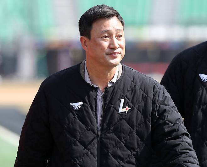 ▲ 김재현 단장은 시즌 전 코칭스태프 개편으로 팀 반등의 초석을 다졌고, 외국인 선수 영입 등도 성공적으로 마치며 팀을 뒷받침했다 ⓒSSG랜더스