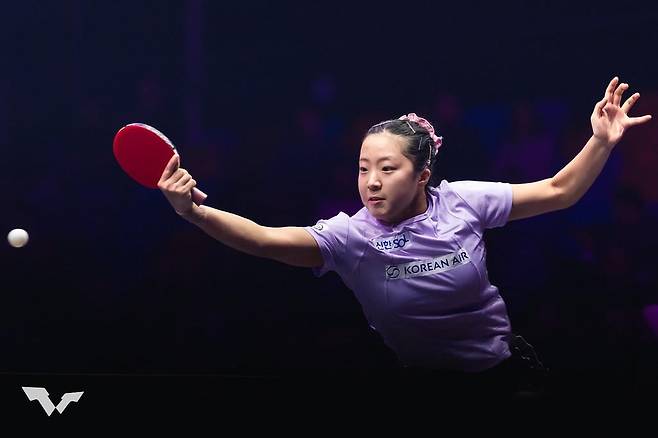 WTT 챔피언스 경기에 나선 신유빈의 경기 장면 [WTT 인스타그램 캡처. 재판매 및 DB 금지]