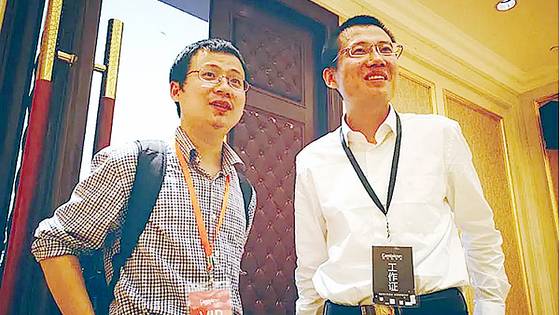 중국의 AI 반도체 설계 기업인 캠브리콘을 창업한 천윈지(왼쪽), 천톈스 형제.