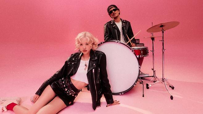 Singers Rose and Bruno Mars in the Blackpink member's 2024 hit track ″APT.″ [THE BLACK LABEL]