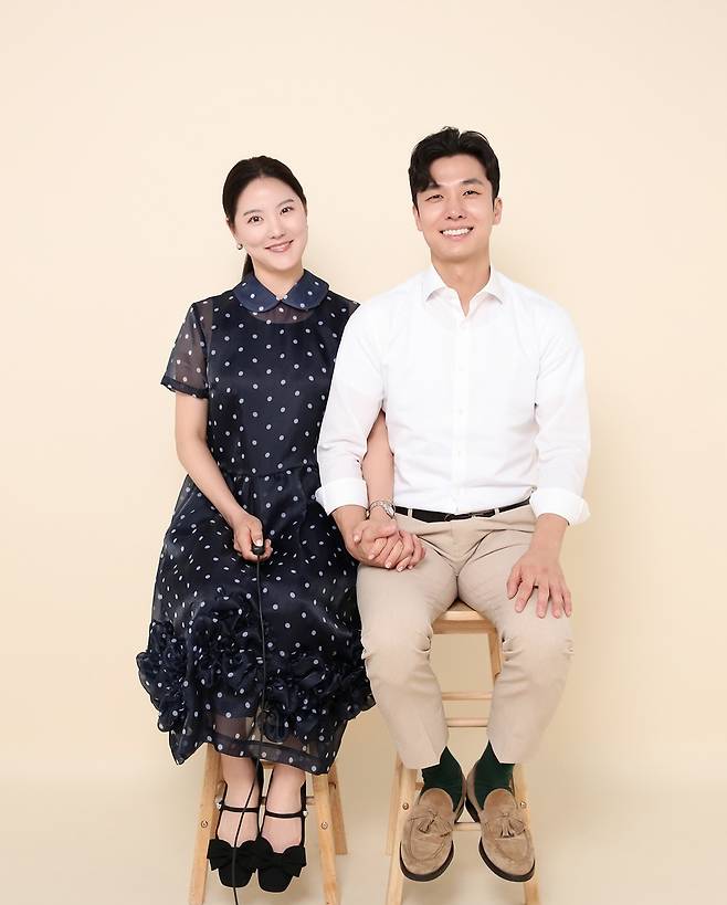 유소연이 SNS에 자신의 결혼 소식을 알리면서 올린 사진. SNS 캡처