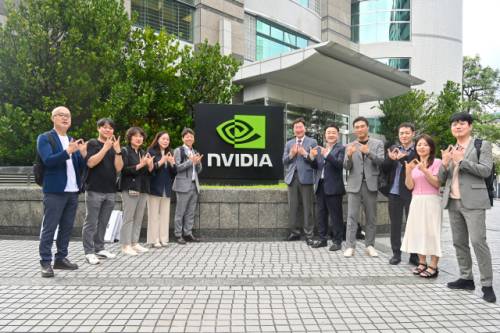 ◇원강수 원주시장 등 시 방문단은 지난 5월 대만을 찾아 엔비디아 교육센터 건립 방안을 협의했다.사진은 대만엔비디아 사옥을 찾은 시 방문단. <강원일보DB>