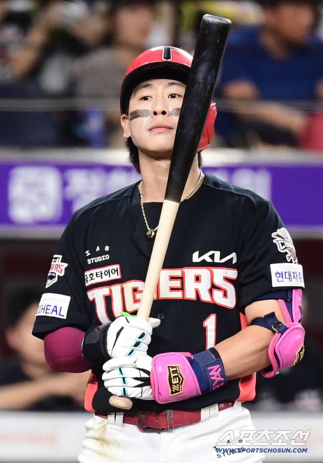 9일 대전 한화생명 볼파크에서 열린 한화와 KIA의 경기. 7회 타격하고 있는 KIA 박찬호. 대전=송정헌 기자songs@sportschosun.com/2025.07.09/