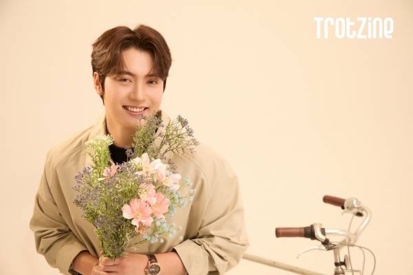 손빈아 “중요한 건 속도 아닌 방향” [화보] (제공: 트롯진)