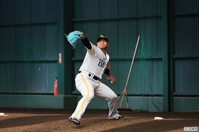 ▲ 소프트뱅크에서 방출된 뒤 해외 리그 도전을 고민했던 하마구치 하루히로가 결국 은퇴를 선언했다. ⓒ 소프트뱅크 호크스