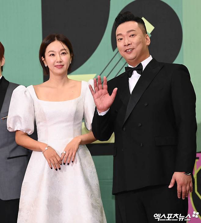 김지혜가 '4인용 식탁'에 출연했다