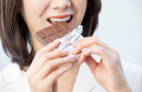 육체적인 영양이 부족할 때나 감정적인 고갈을 겪을 때 단맛에 이끌릴 수 있다./사진=클립아트코리아