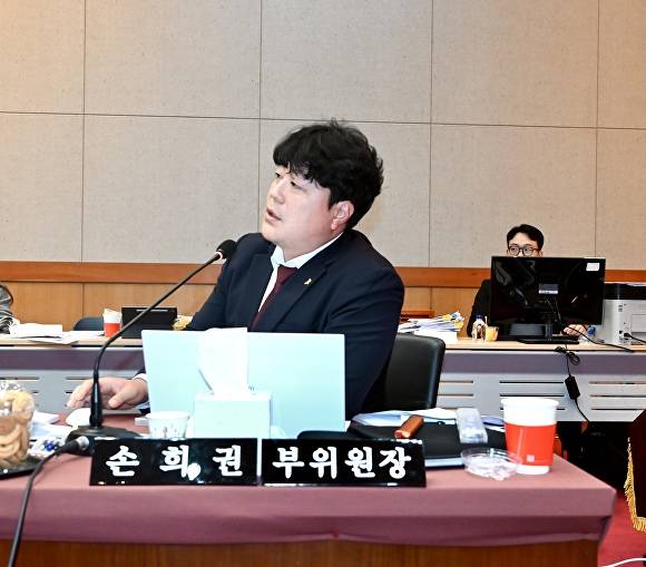 손희권 경북도의원. [사진=경북도의회]