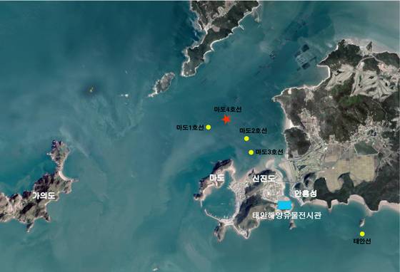 Satellite image showing the location where the ships were found off the coast of Mado Island, near South Chungcheong's Taean [KOREA HERITAGE SERVICE]
