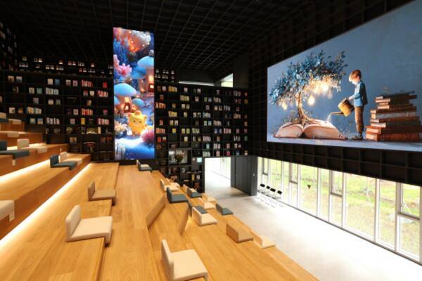 화성동탄중앙도서관 2층 지식의 숲 전경. 화성특례시 제공